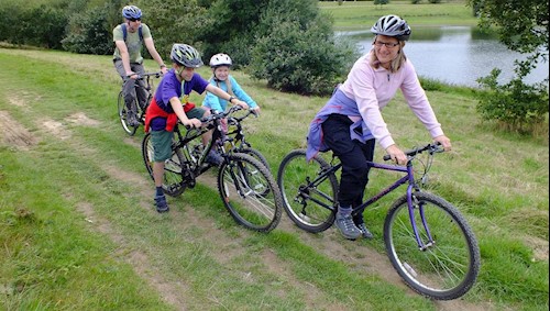 Family cycle ride